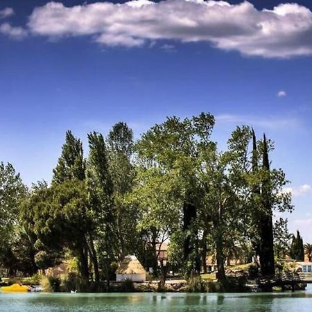 Appartement Residence Vacances Amandier Арл Екстериор снимка