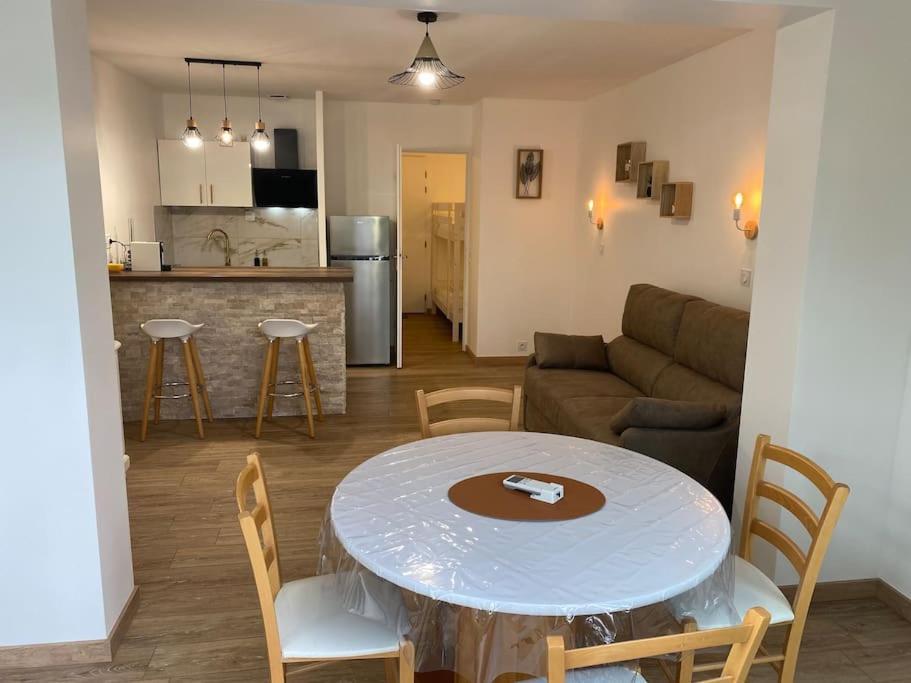 Appartement Residence Vacances Amandier Арл Екстериор снимка