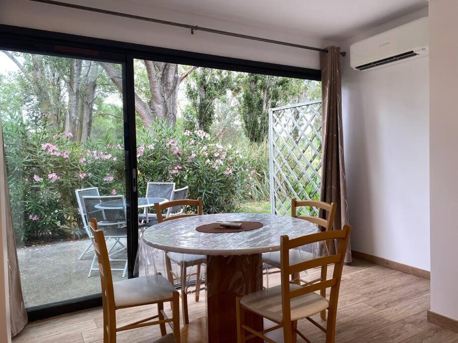 Appartement Residence Vacances Amandier Арл Екстериор снимка